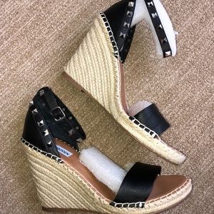 Steve Madden Mckenna Black Leather Sandals ✨NWT